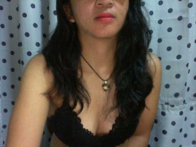 Live sex webcam photo for Cyah2 #291726091