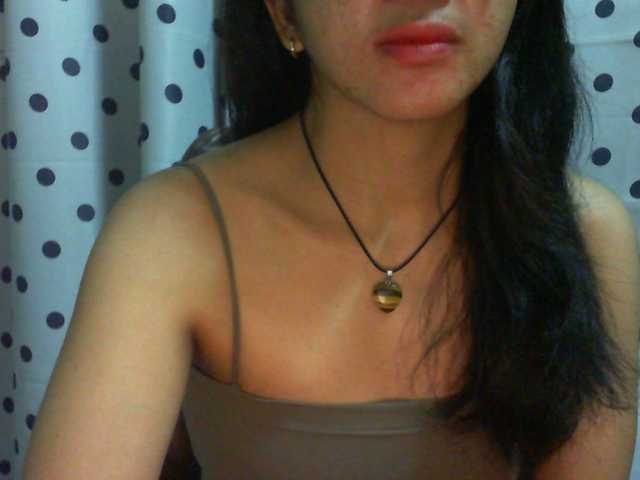 Live sex webcam photo for Cyah2 #291919173