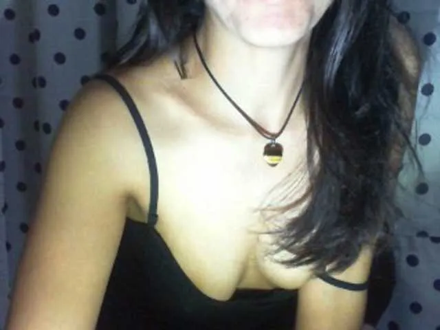 Live sex webcam photo for Cyah2 #292012787