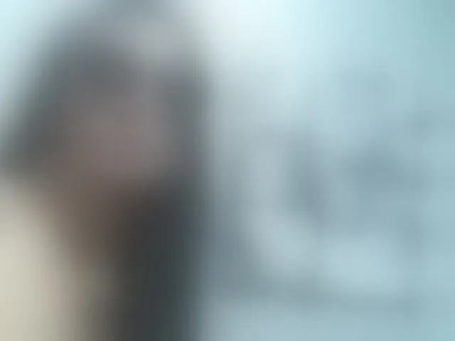 Live sex webcam photo for Cyah2 #293175940