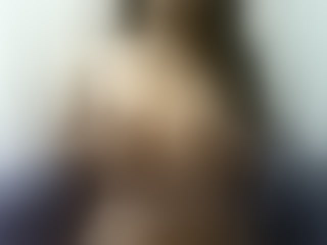 Live sex webcam photo for Cyah2 #294258293