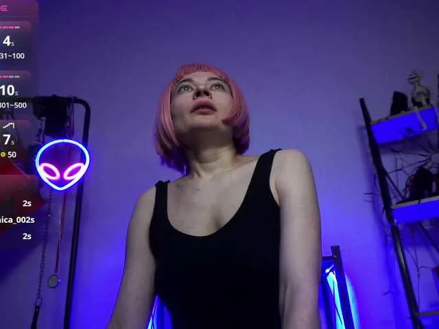 Live sex webcam photo for CyberGoddess #291183515