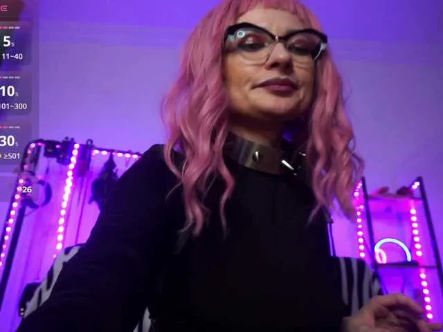 Live sex webcam photo for CyberGoddess #291884549