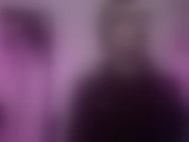 Live sex webcam photo for CyberGoddess #293634090