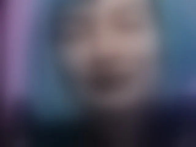 Live sex webcam photo for CyberGoddess #293643550