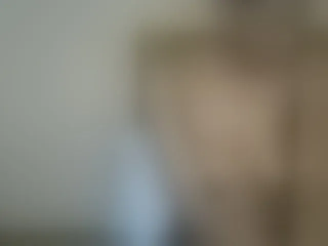 Live sex webcam photo for Cynne #293877490