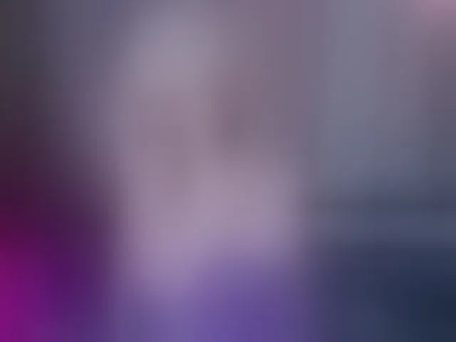 Live sex webcam photo for CynthiaWade #290548265