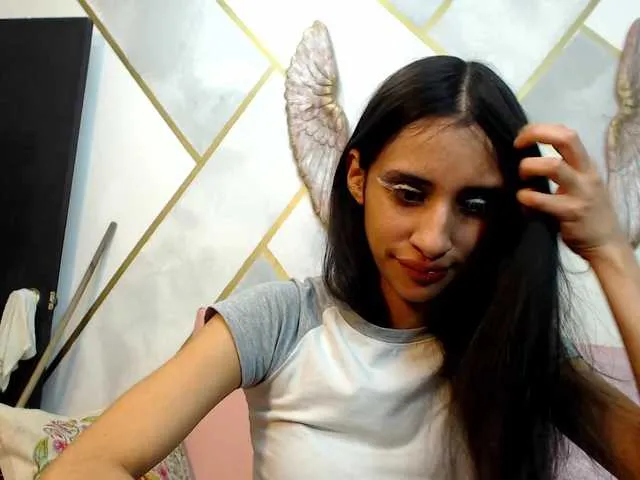 Live sex webcam photo for Cyrano-Roxana #292325012