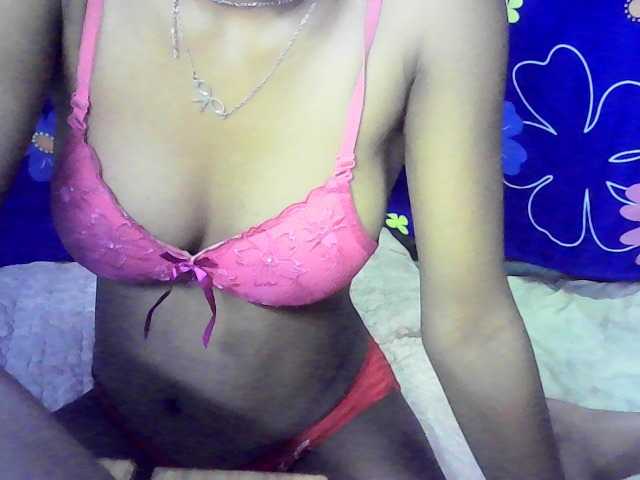 Live sex webcam photo for Cyrus20- #272855459