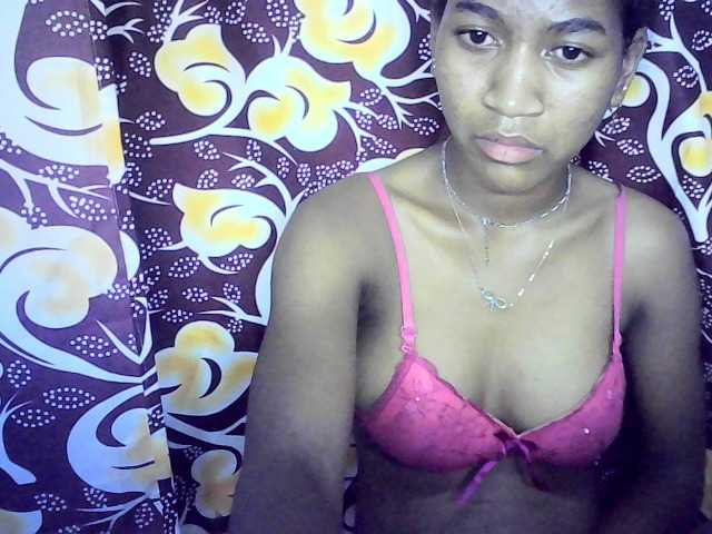 Live sex webcam photo for Cyrus20- #272876474