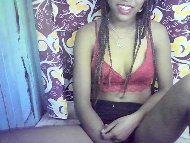 Live sex webcam photo for Cyrus20- #272952898