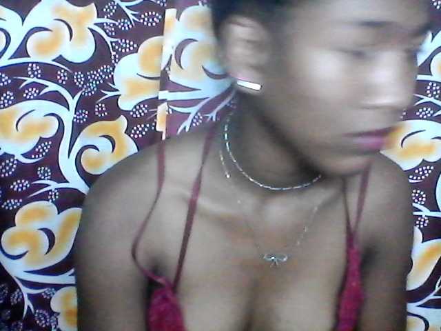 Live sex webcam photo for Cyrus20- #272990521