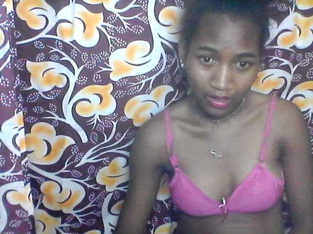 Live sex webcam photo for Cyrus20- #273004406