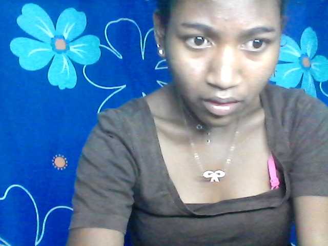 Live sex webcam photo for Cyrus20- #273044486