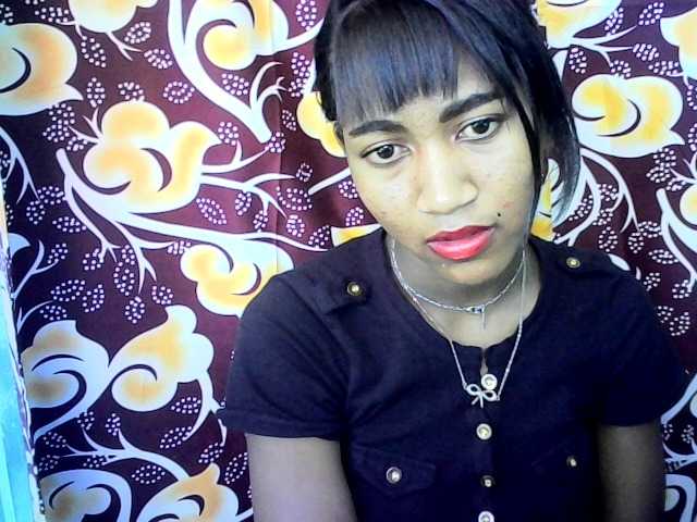 Live sex webcam photo for Cyrus20- #273099600