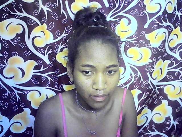 Live sex webcam photo for Cyrus20- #273109353