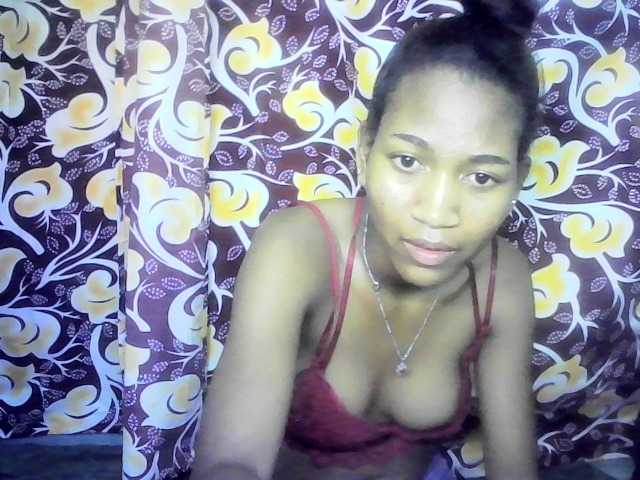 Live sex webcam photo for Cyrus20- #273172714