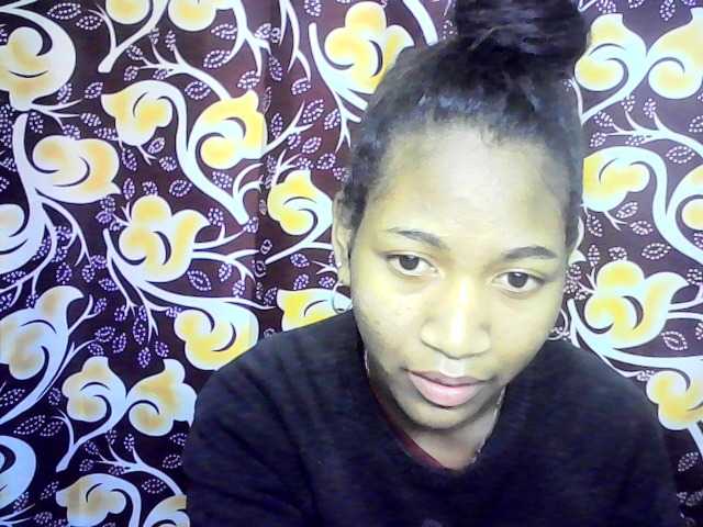 Live sex webcam photo for Cyrus20- #273259798