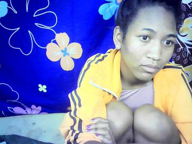 Live sex webcam photo for Cyrus20- #273443379