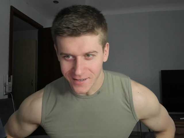 Live sex webcam photo for D-GREG #278058125