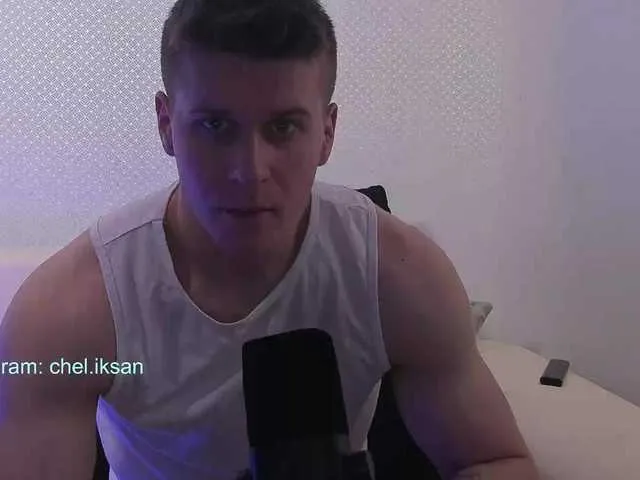 Live sex webcam photo for D-GREG #290764767
