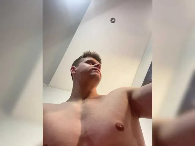 Live sex webcam photo for D-GREG #290951443