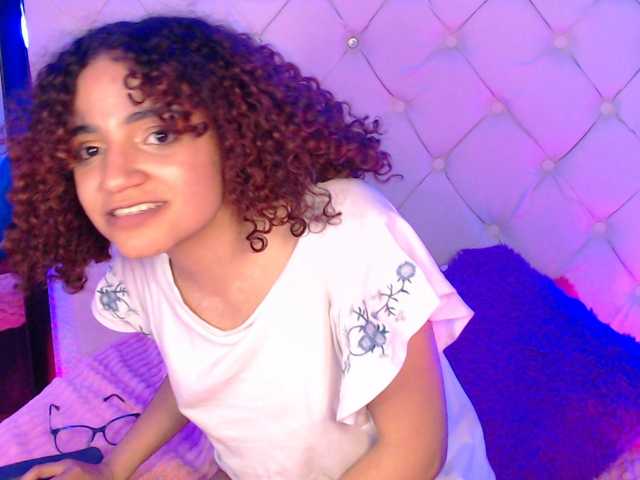 Live sex webcam photo for DAHLIA-BROWNI #275537737