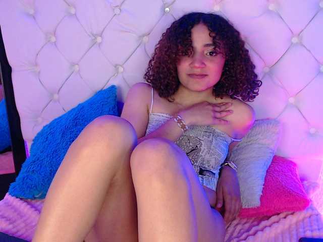 Live sex webcam photo for DAHLIA-BROWNI #275616796