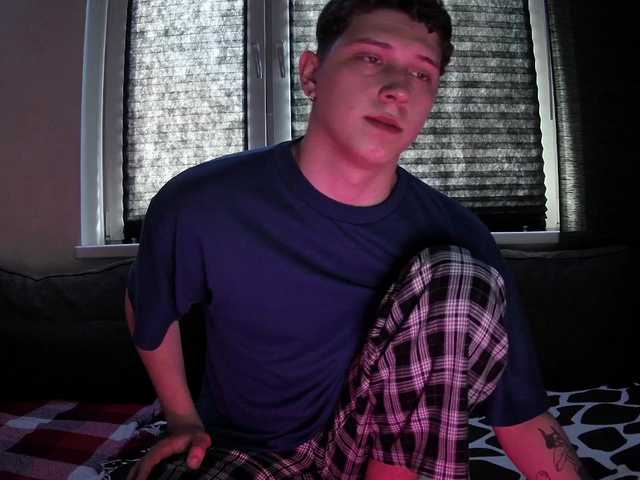 Live sex webcam photo for DANYWHO #275550405