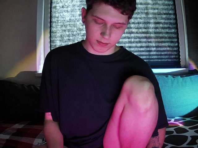 Live sex webcam photo for DANYWHO #275625530