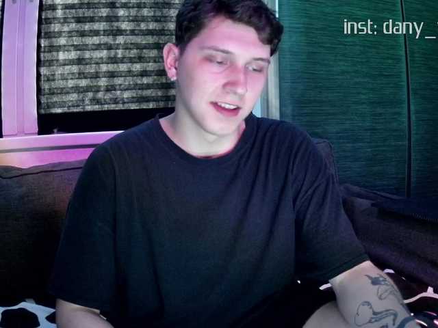 Live sex webcam photo for DANYWHO #275761589