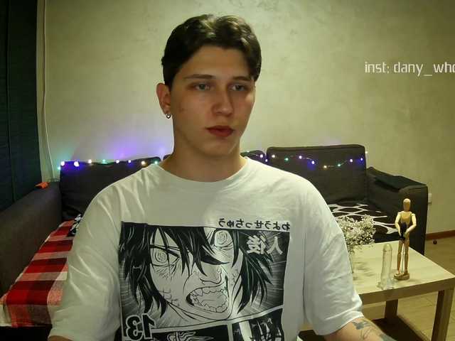 Live sex webcam photo for DANYWHO #276336494