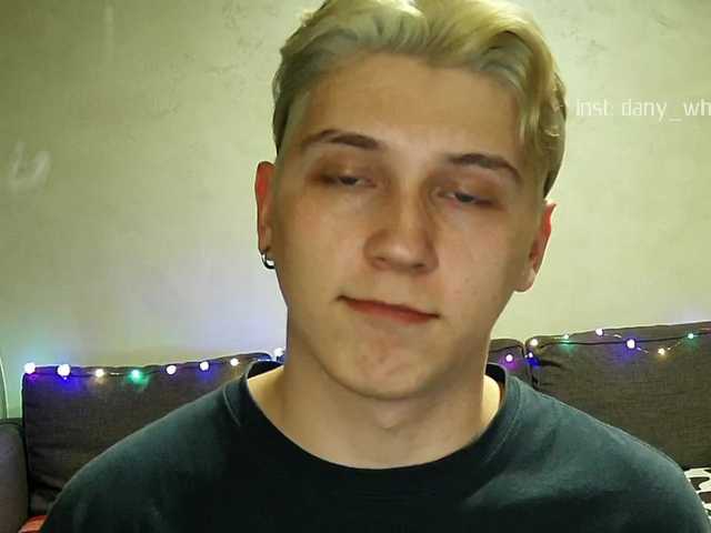 Live sex webcam photo for DANYWHO #276378762