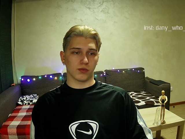 Live sex webcam photo for DANYWHO #276407439