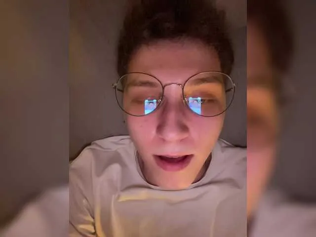 Live sex webcam photo for DANYWHO #290993375