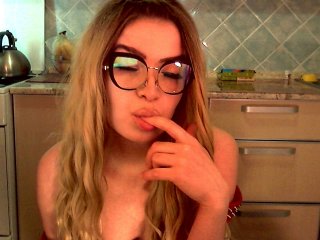 Live sex webcam photo for DARINXXX #154861997