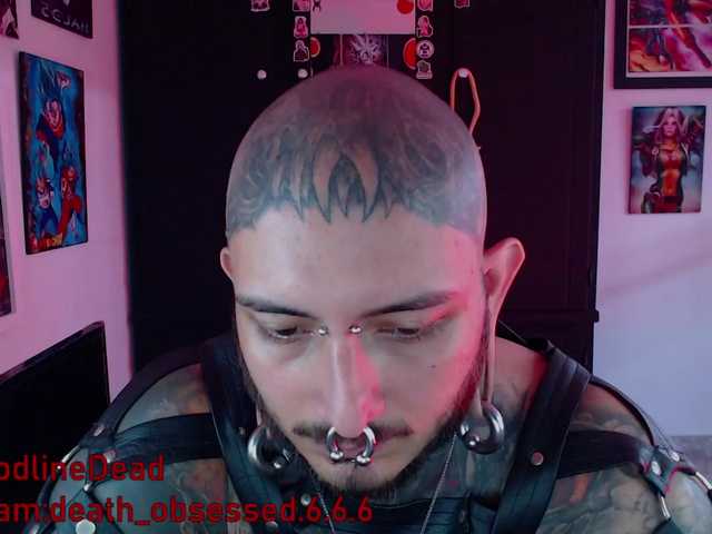 Live sex webcam photo for DEATH-INK666 #277054519