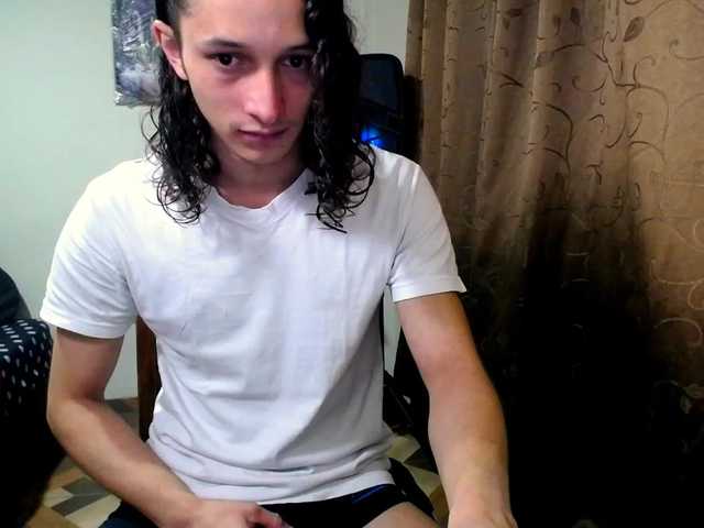 Live sex webcam photo for DEMIANJACK #273467512