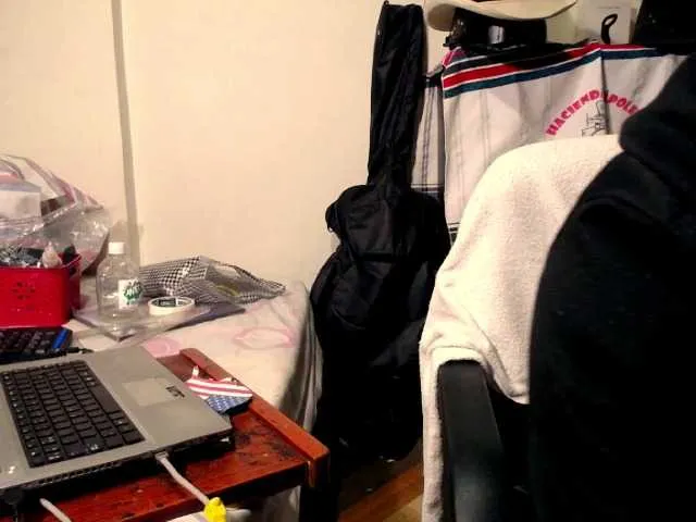 Live sex webcam photo for DEMIANJACK #273944640