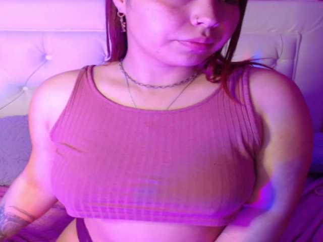 Live sex webcam photo for DIKA-SEXXX #272291954