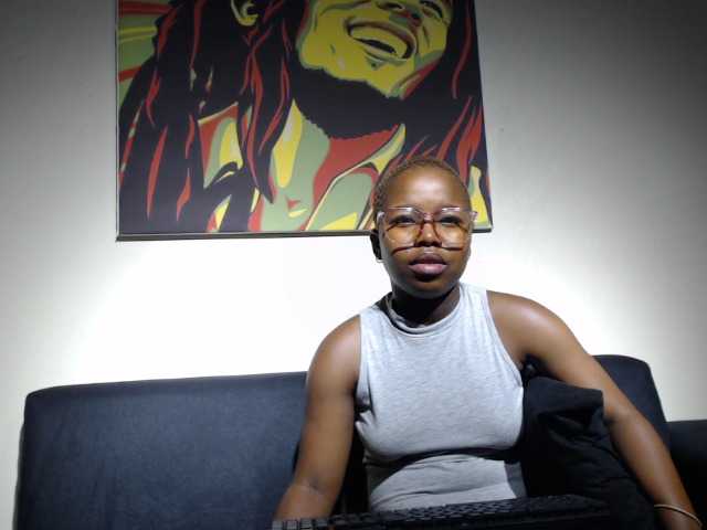 Live sex webcam photo for DLicker2002 #271986607