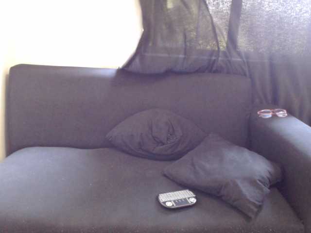 Live sex webcam photo for DLicker2002 #272398721