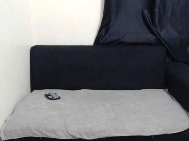 Live sex webcam photo for DLicker2002 #272529786