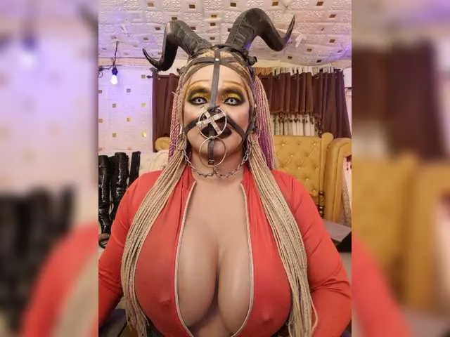 Live sex webcam photo for DRAGtoHELL #274366679