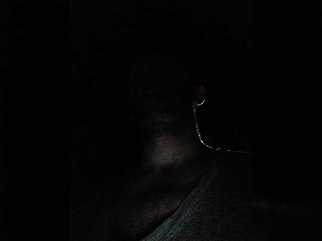 Live sex webcam photo for DRO4444ERRRR #275999301