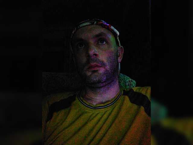 Live sex webcam photo for DRO4444ERRRR #276156388