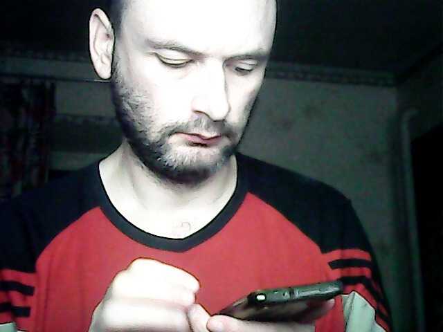 Live sex webcam photo for DRO4444ERRRR #276711896