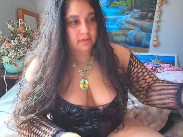 Live sex webcam photo for DUMBHOEMELANIE #290649412