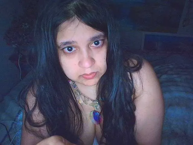 Live sex webcam photo for DUMBHOEMELANIE #290827957