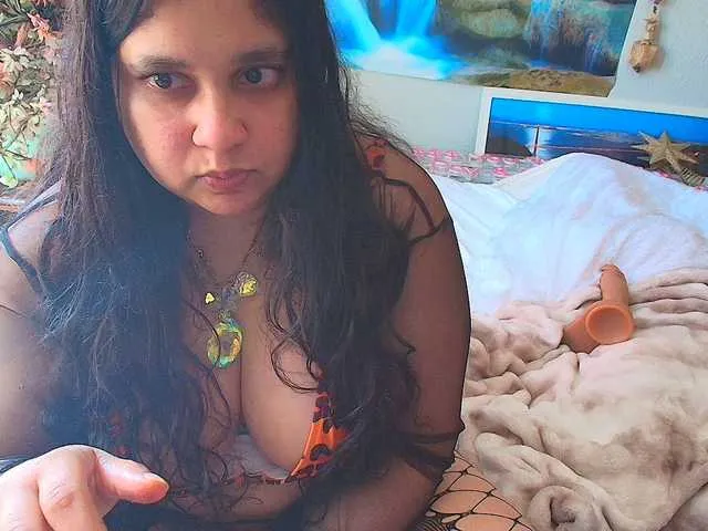 Live sex webcam photo for DUMBHOEMELANIE #290863045